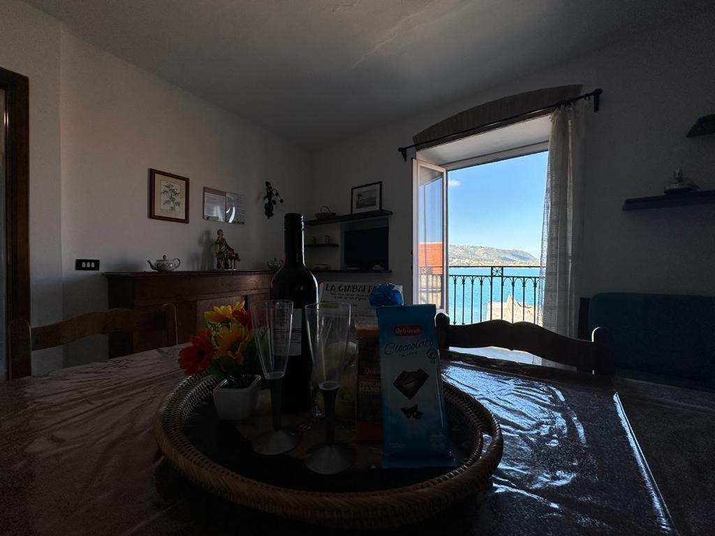 Molo Sea View Apartment Cefalù Exteriör bild