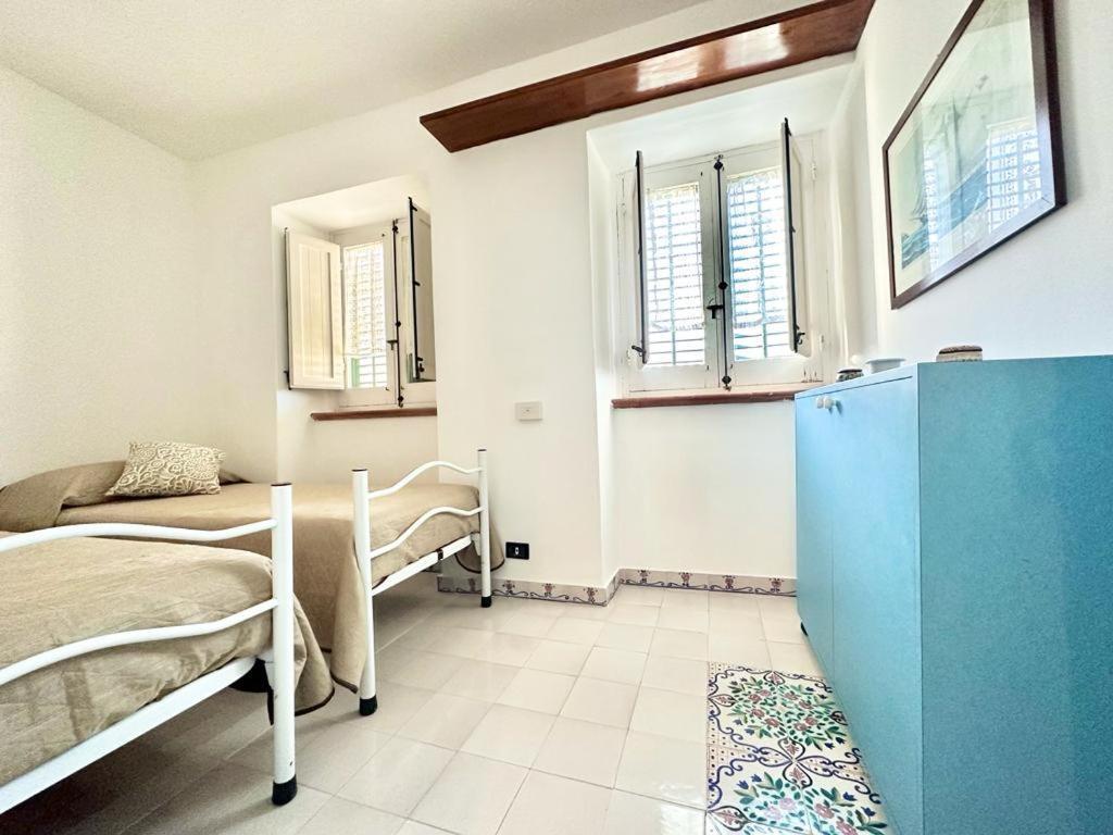 Molo Sea View Apartment Cefalù Exteriör bild